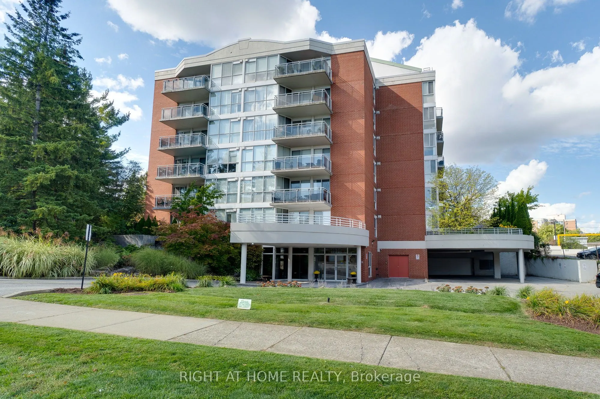 1071 Queens Avenue, #202