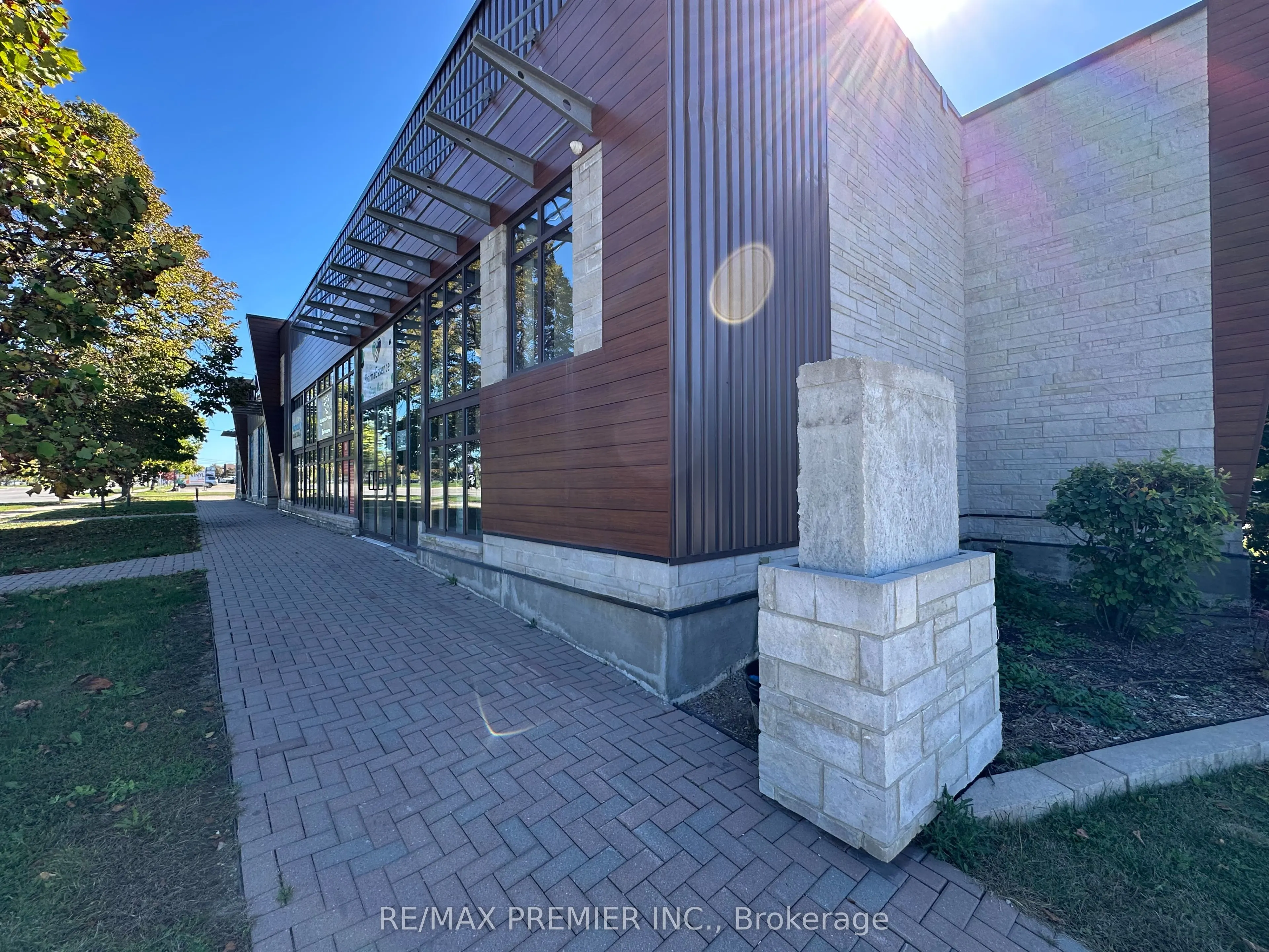 120 Guelph Street