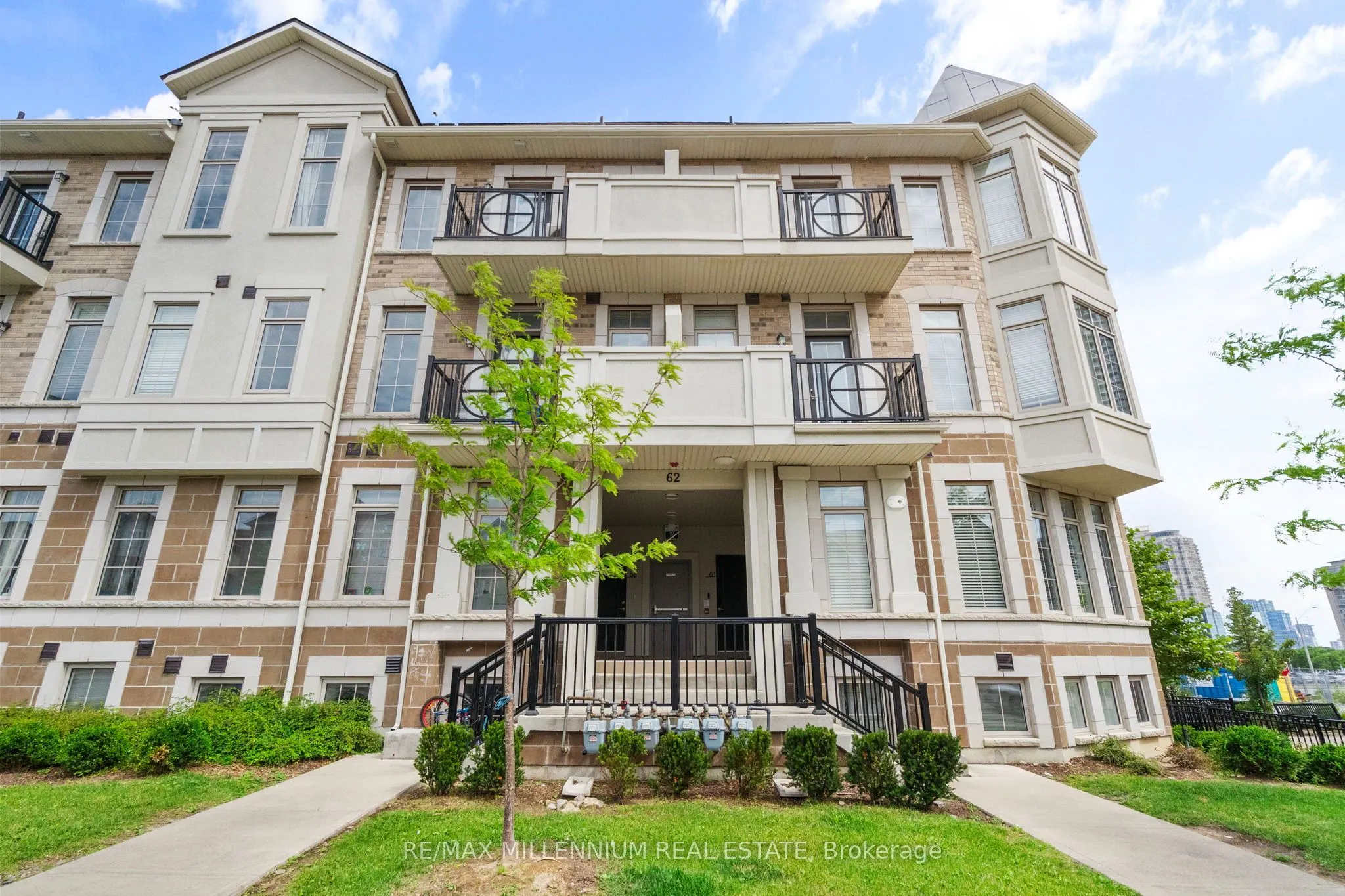 62 Preston Meadow Avenue, #6