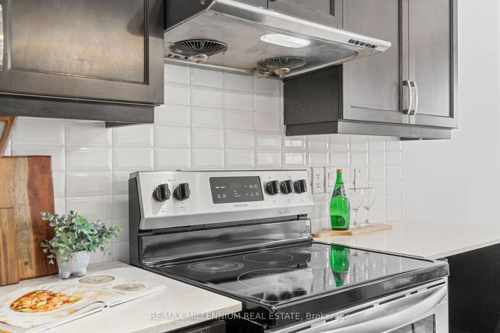 62 Preston Meadow Avenue, #6