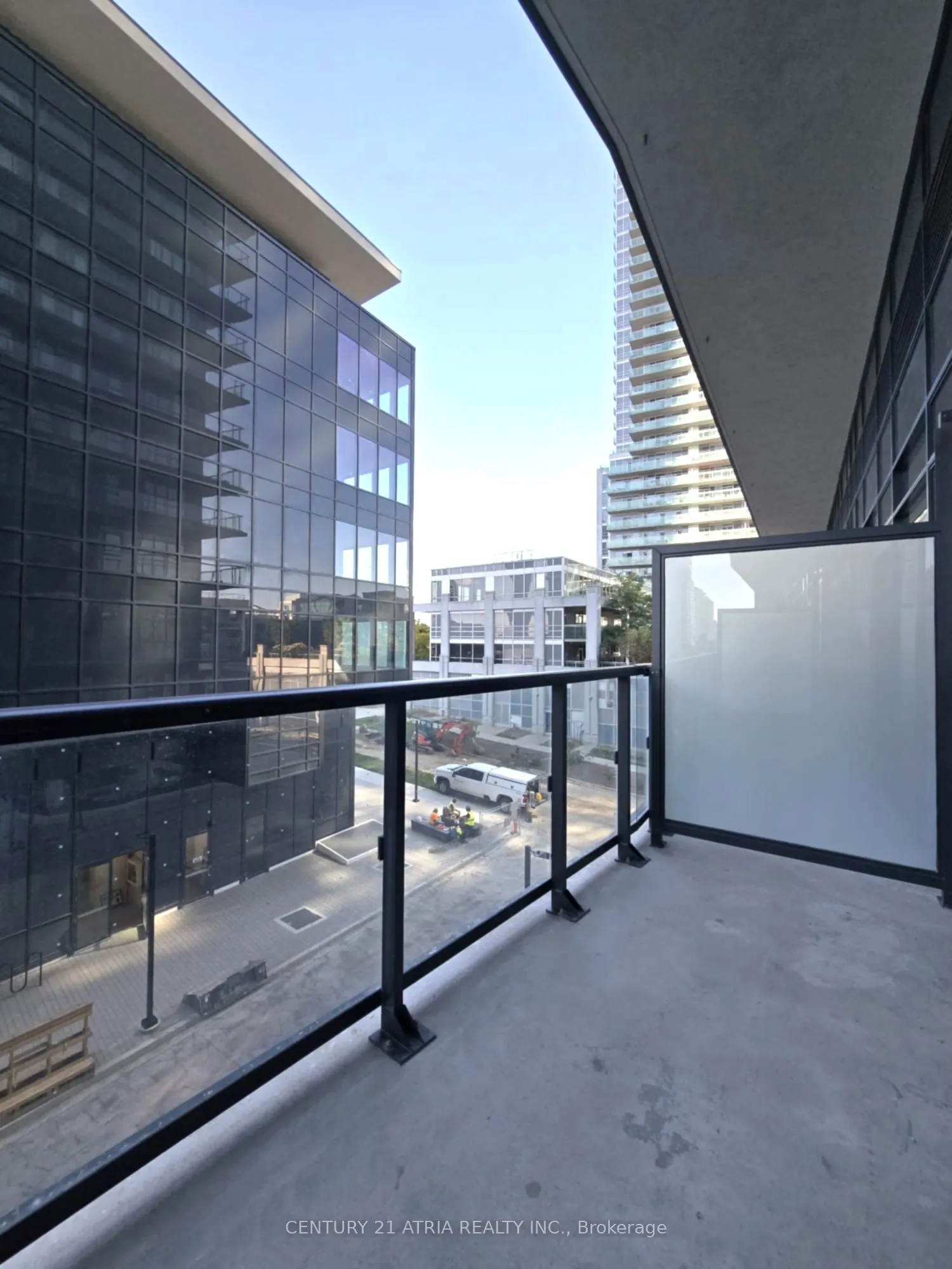 38 Annie Craig Drive, #409