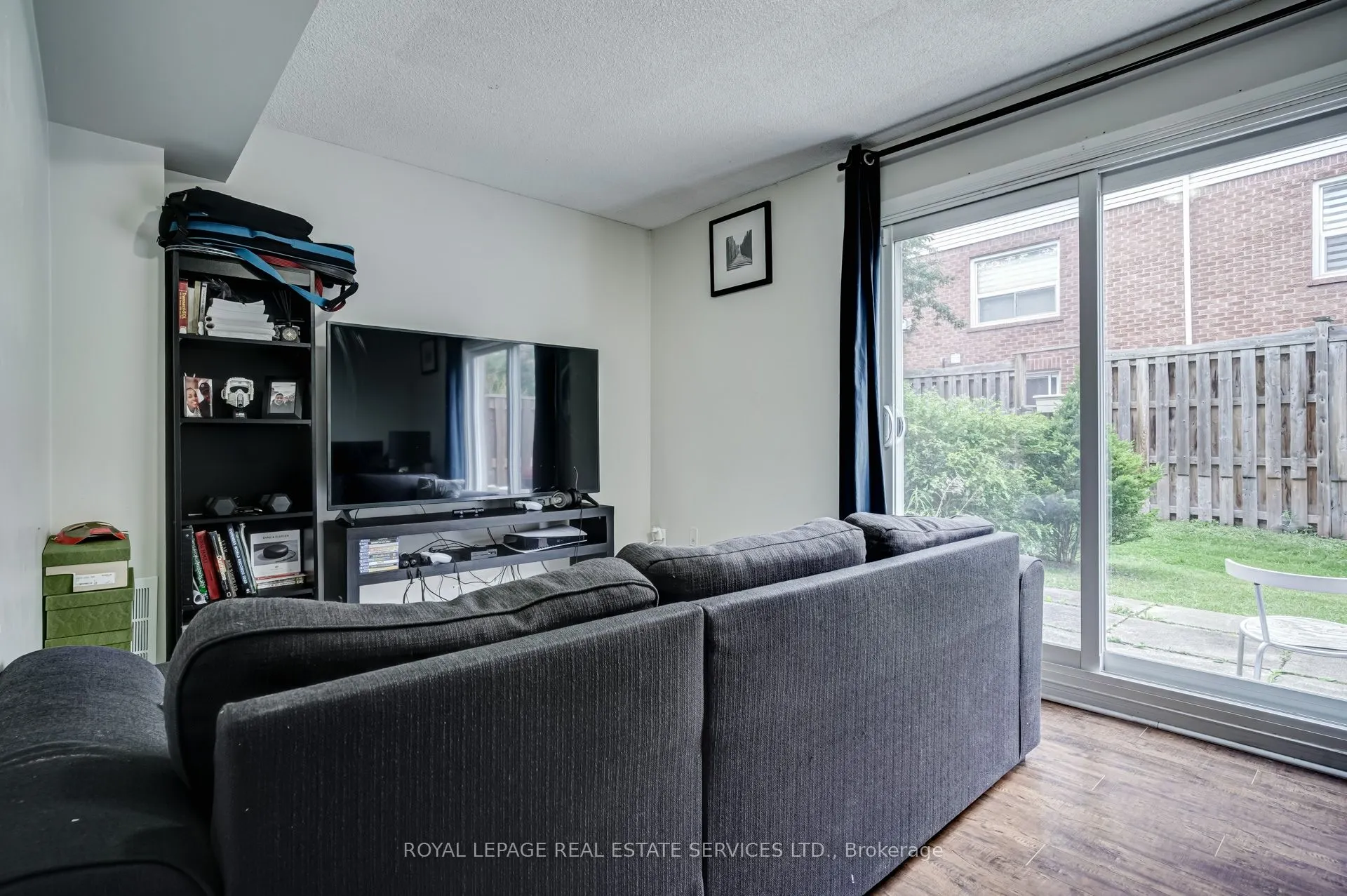 1530 Reeves Gate, #24