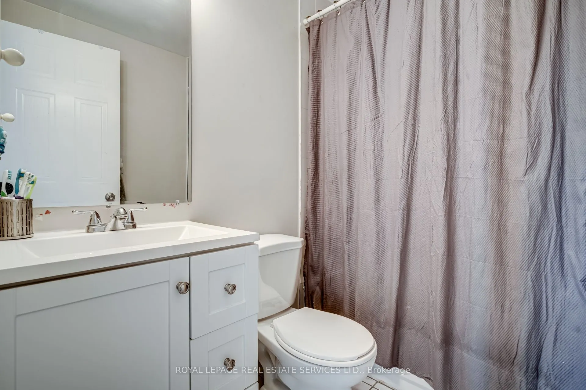 1530 Reeves Gate, #24
