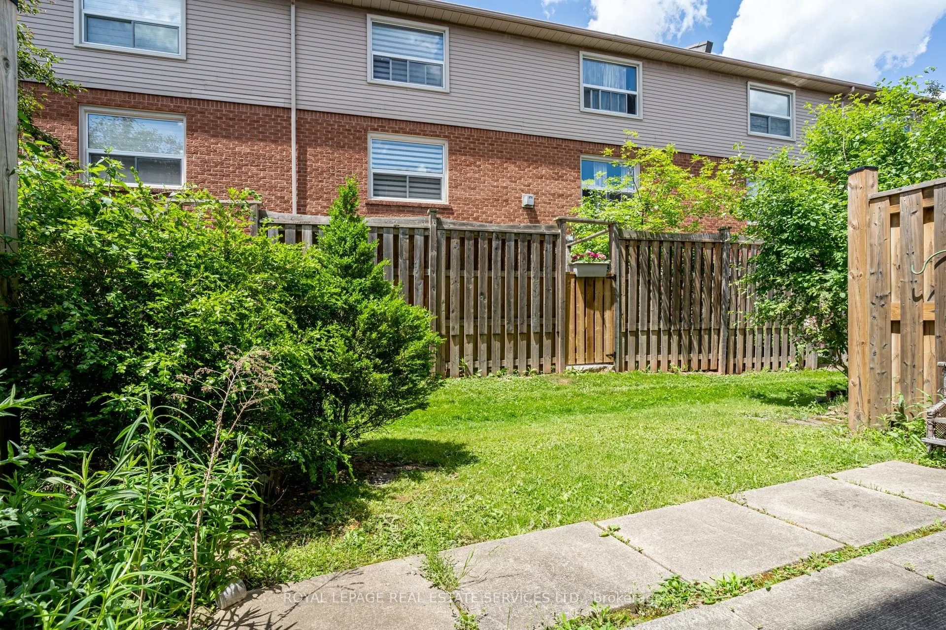 1530 Reeves Gate, #24