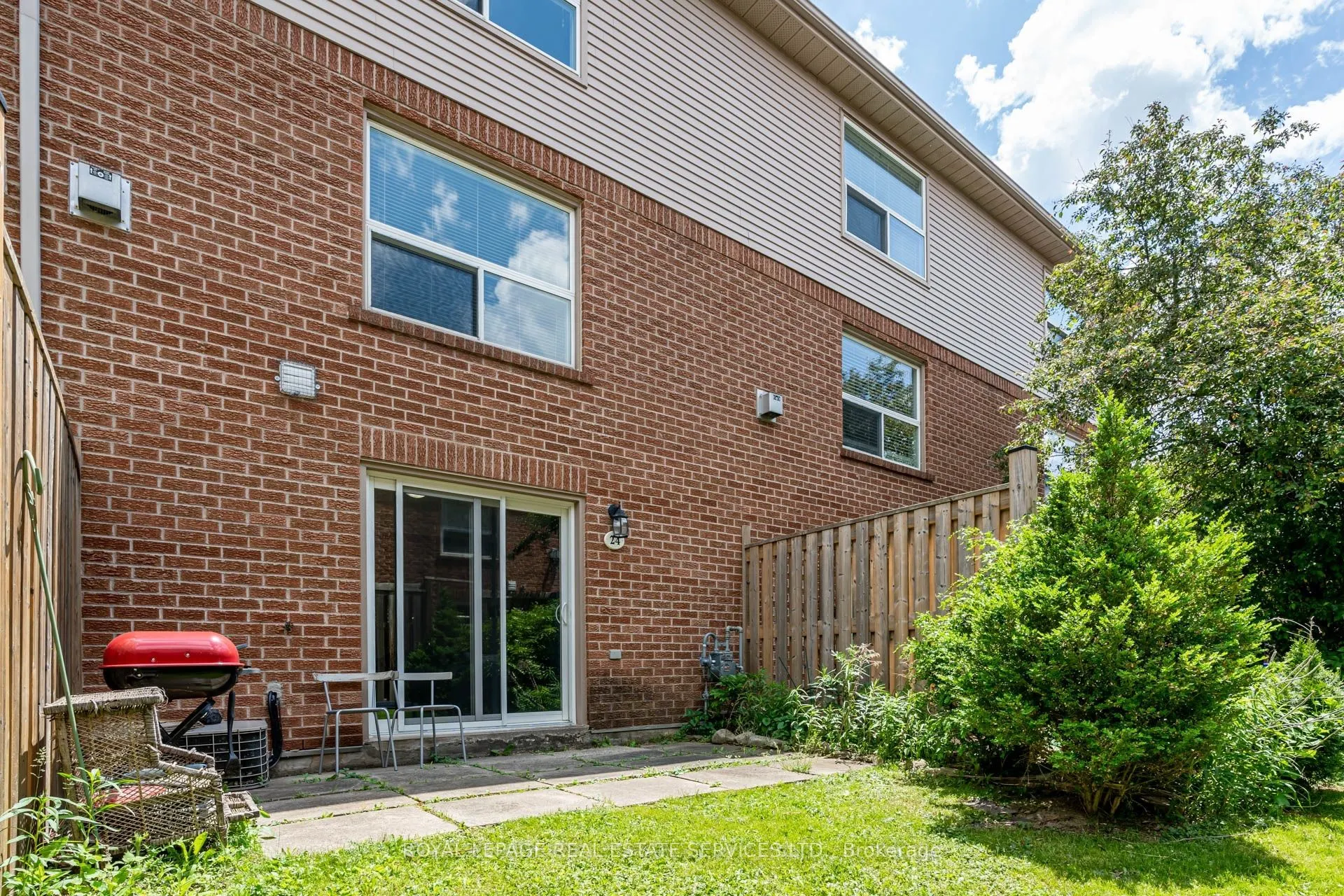 1530 Reeves Gate, #24