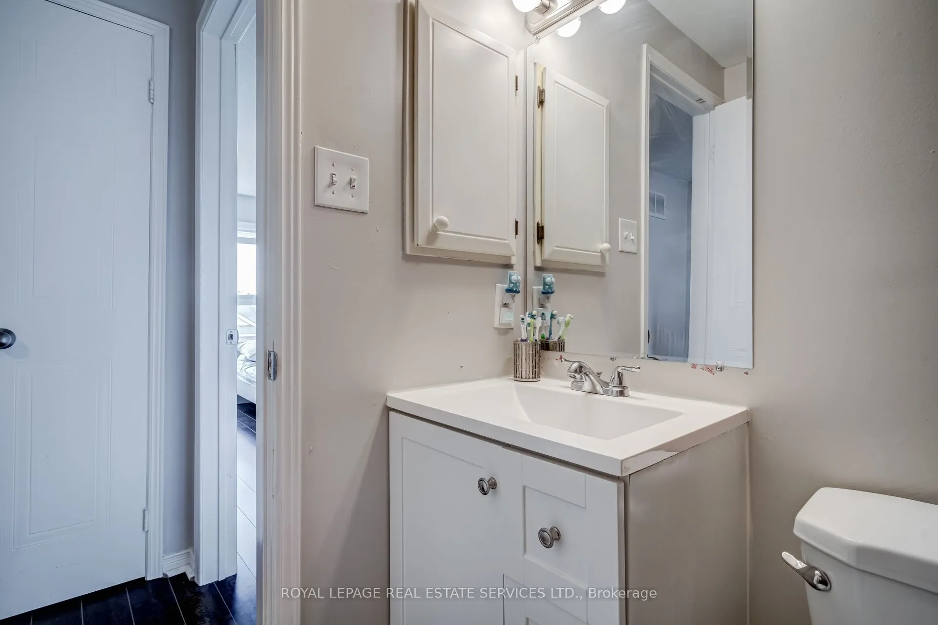 1530 Reeves Gate, #24