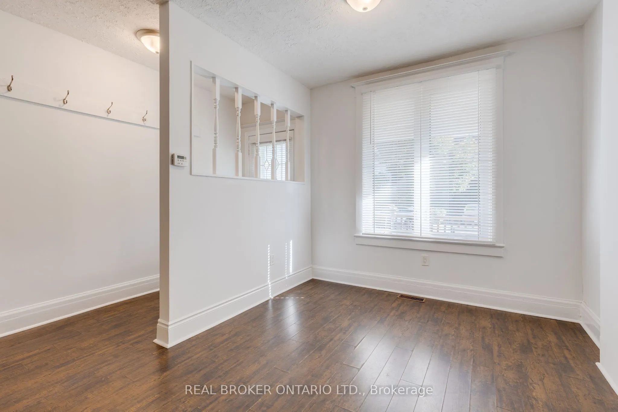 878 Runnymede Road