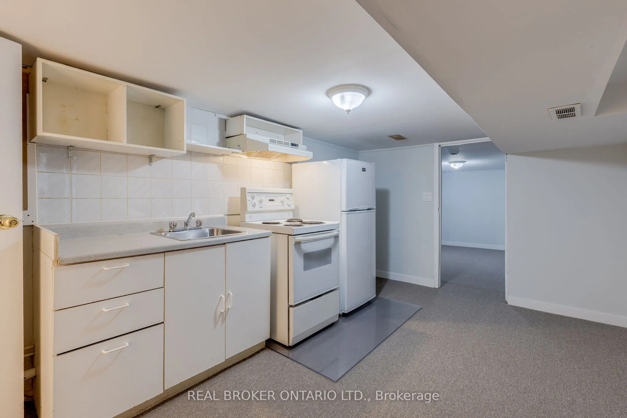 878 Runnymede Road