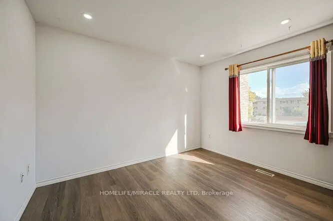 2012 Martingrove Road W, #48