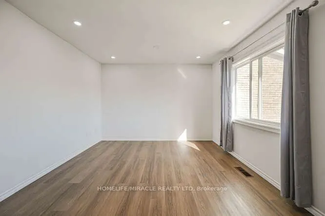 2012 Martingrove Road W, #48