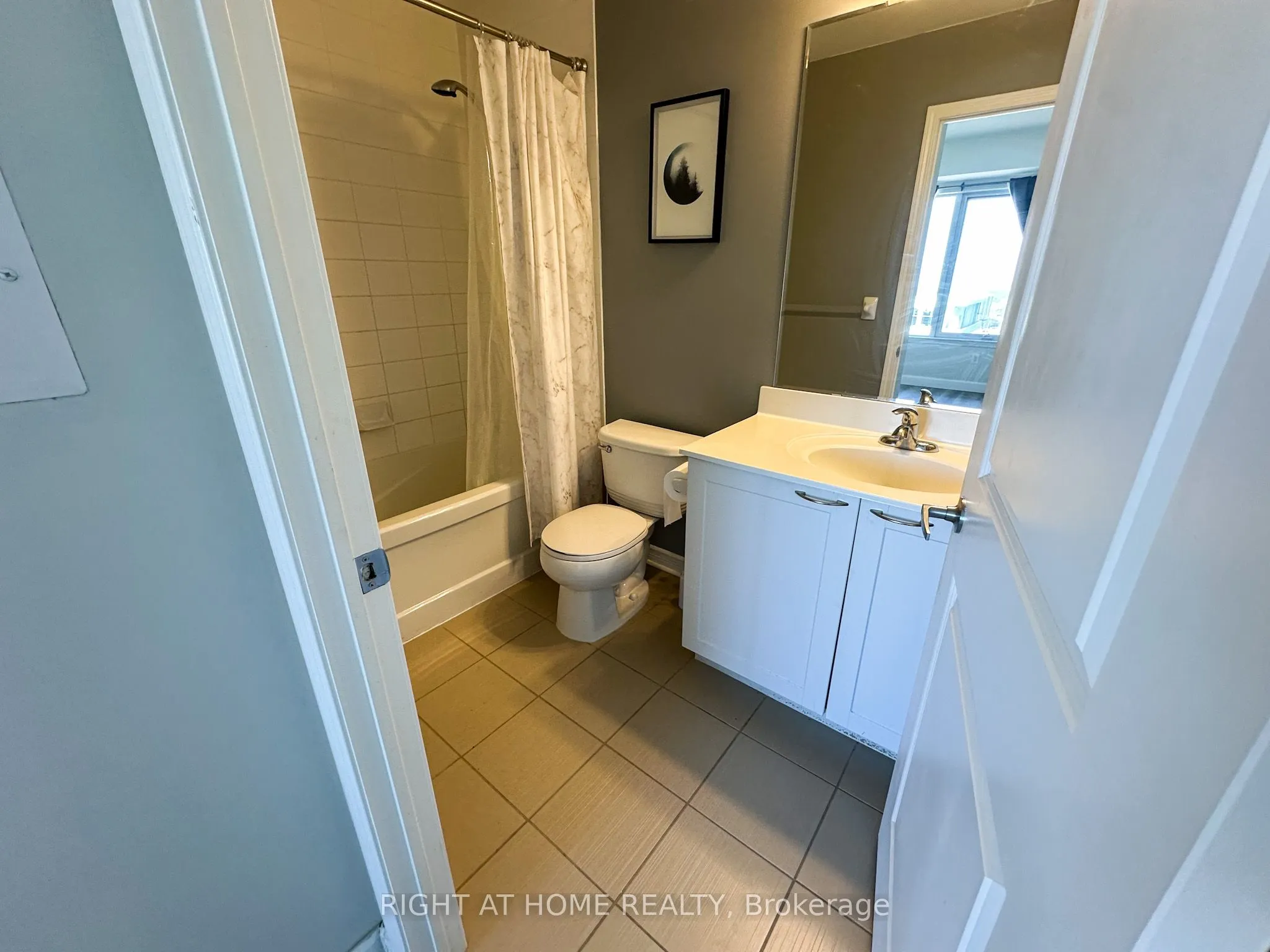 385 Prince Of Wales Drive, #2604