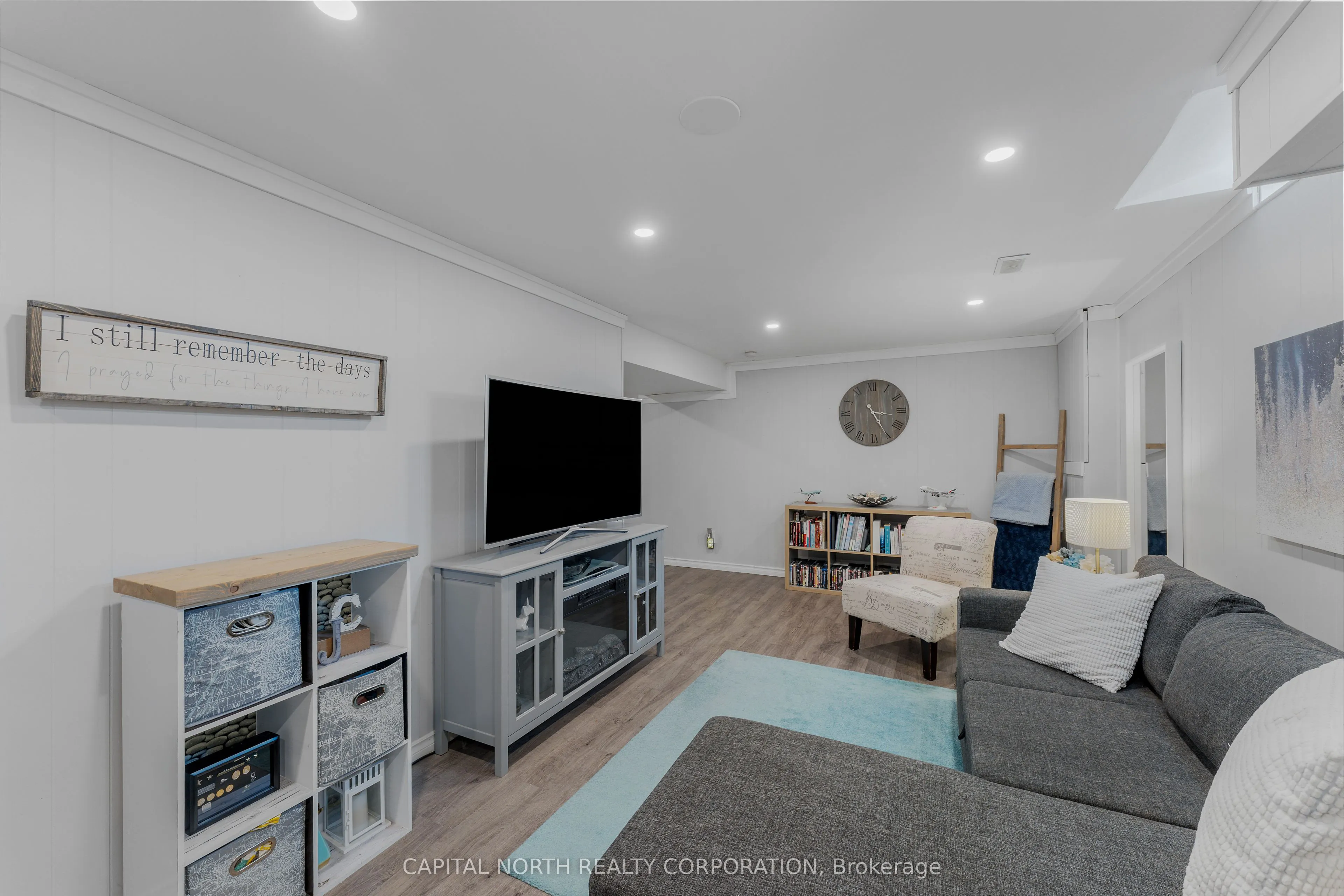 7101 Cadiz Crescent