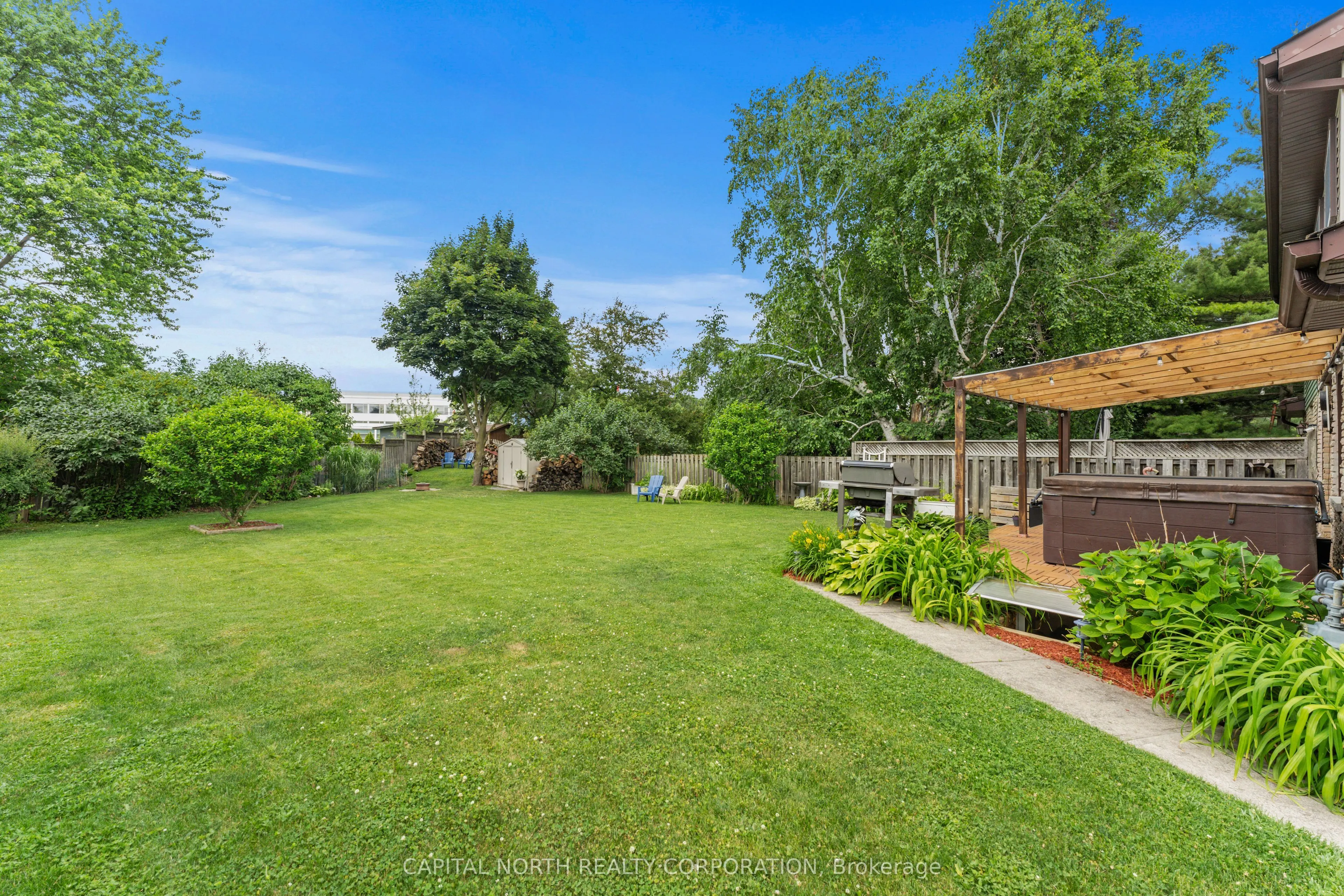 7101 Cadiz Crescent