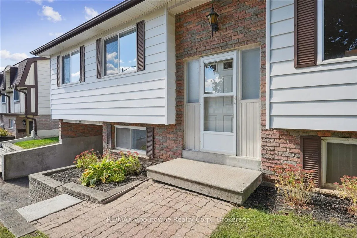 14 Norman Avenue