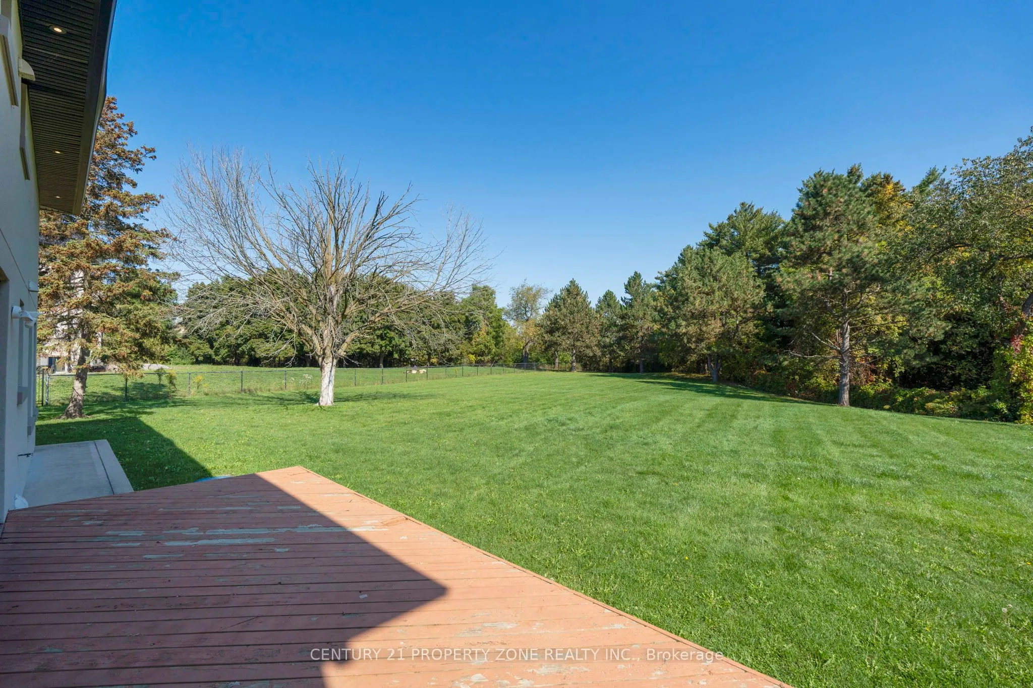 14 Huttonville Drive