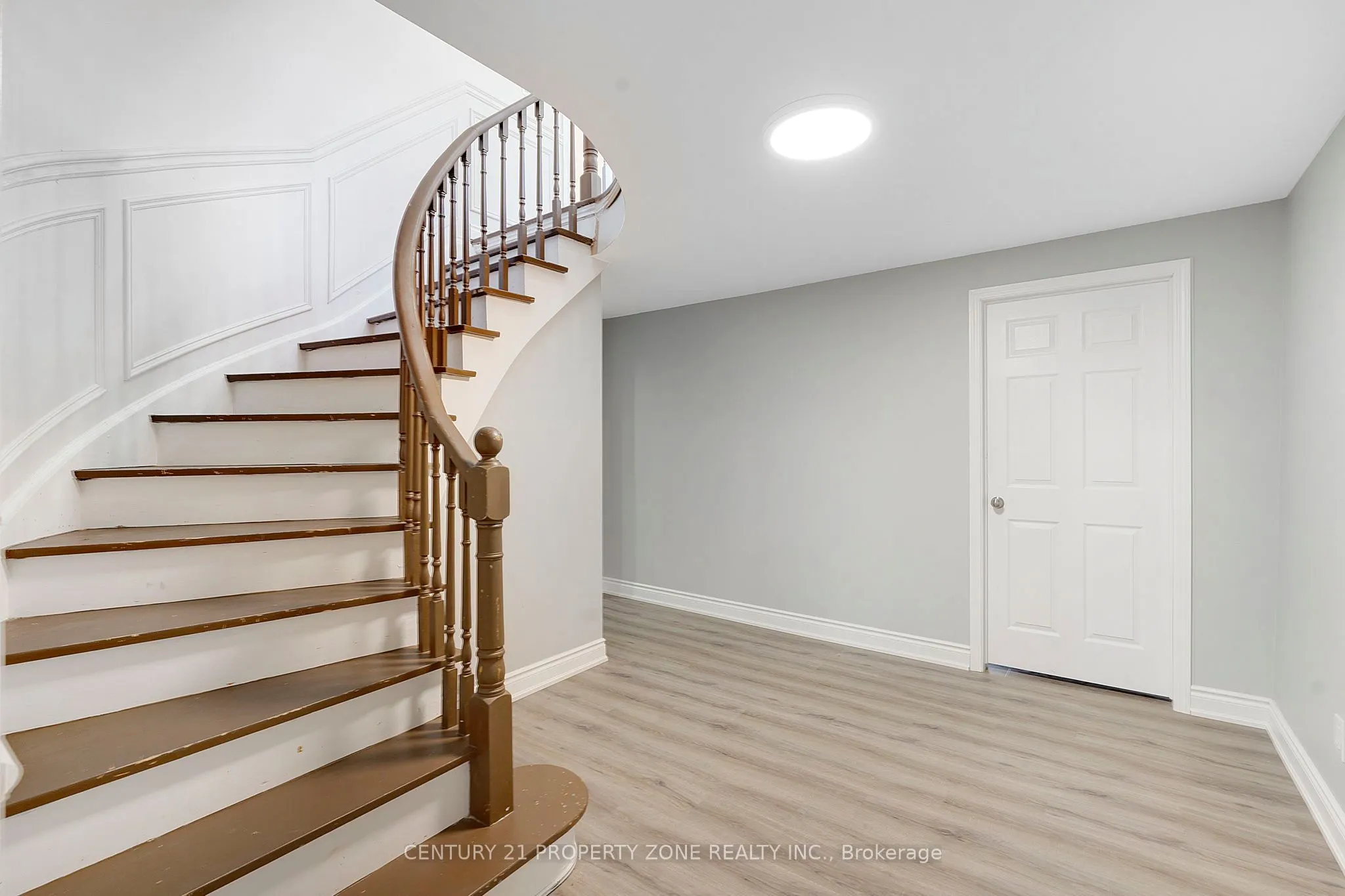14 Huttonville Drive