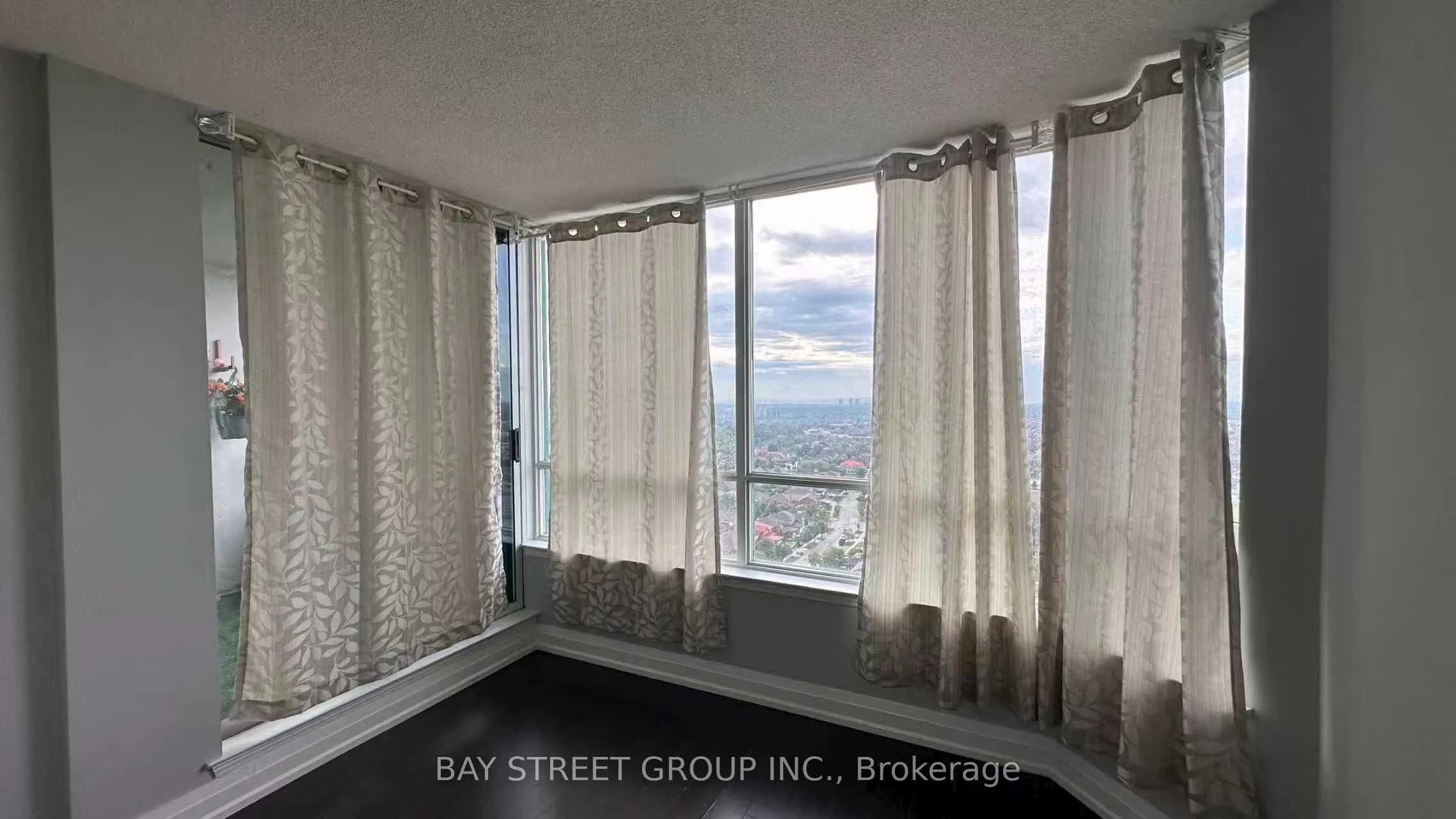 550 Webb Drive, #2407