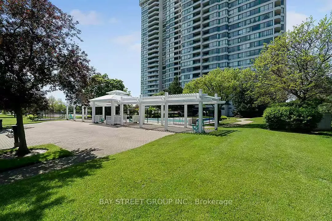 550 Webb Drive, #2407