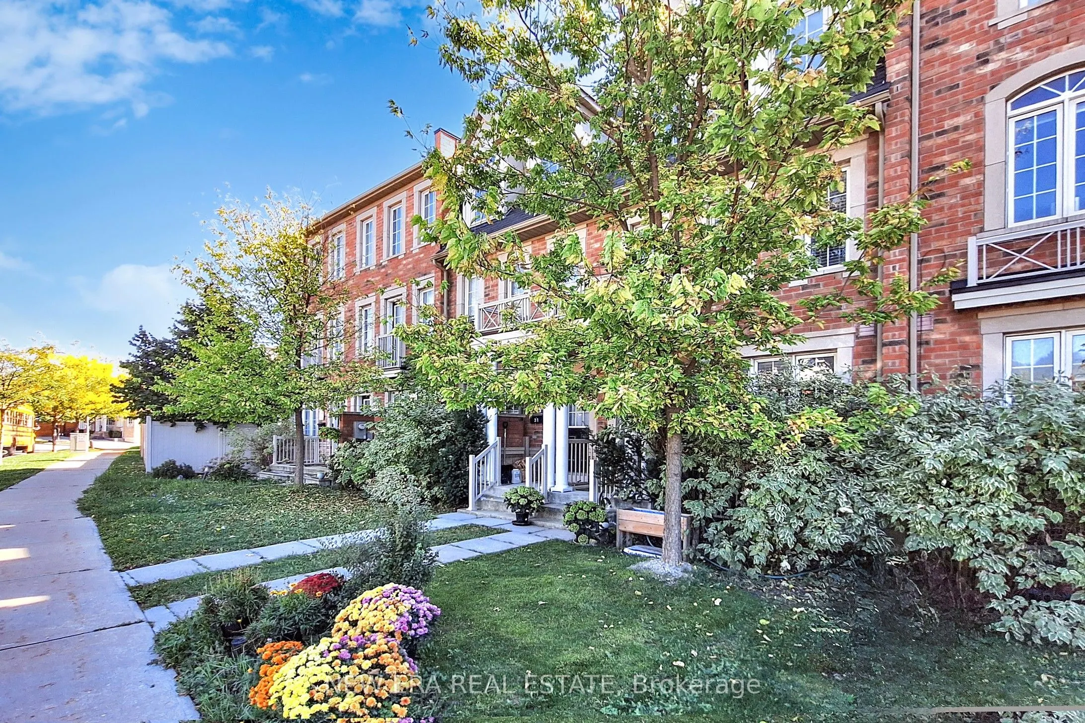 33 Sergio Marchi Street