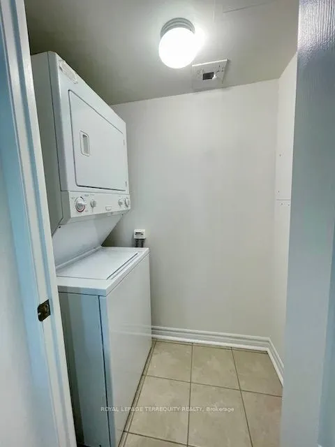 1 Elm Drive W, #1104