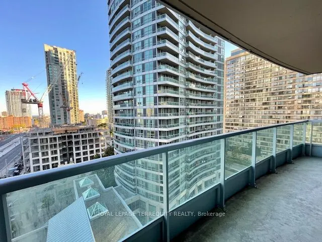 1 Elm Drive W, #1104