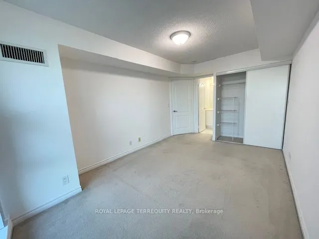 1 Elm Drive W, #1104