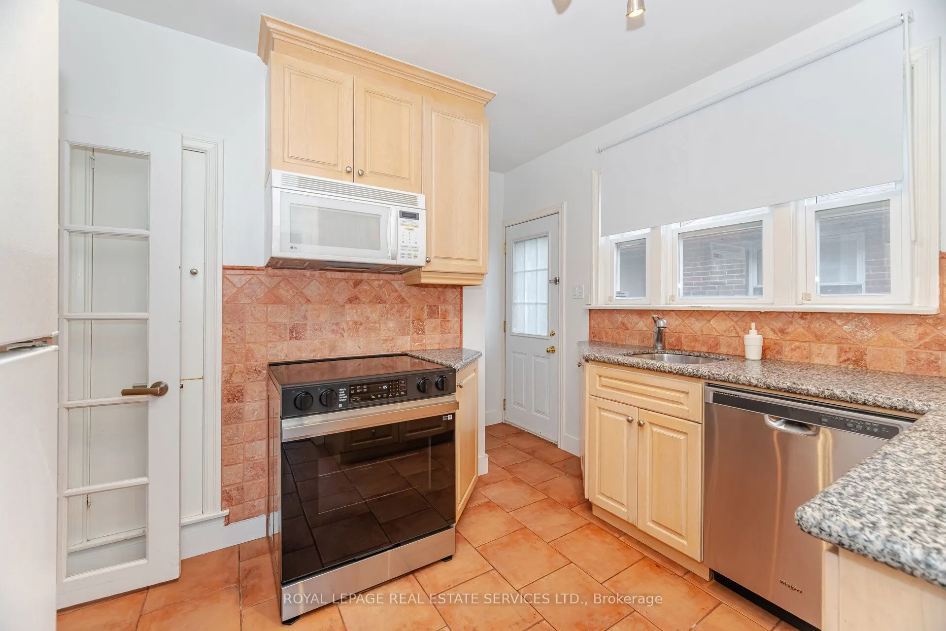 27 Lothian Avenue