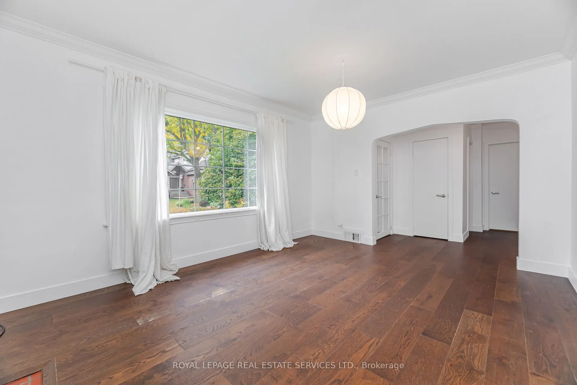 27 Lothian Avenue