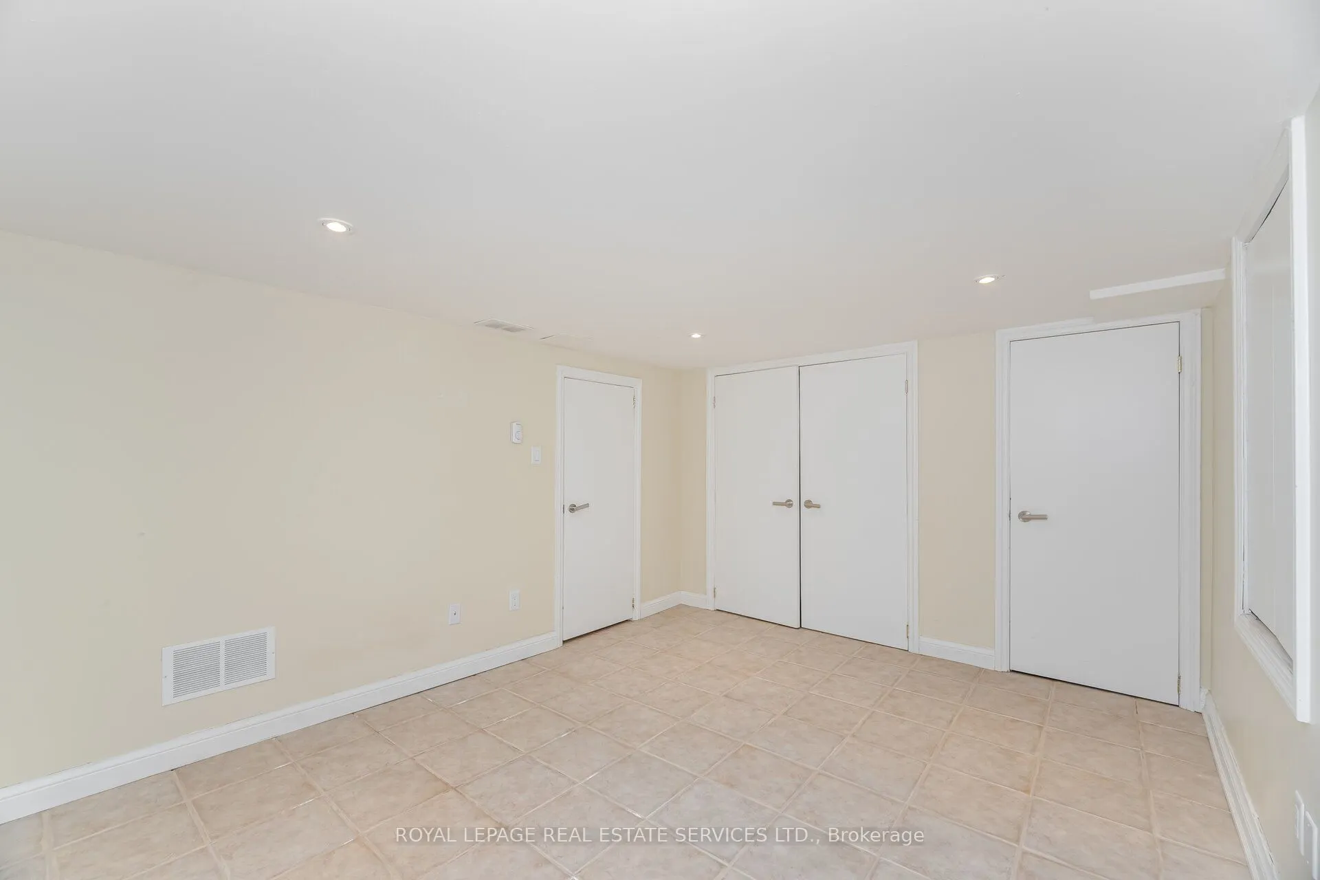 27 Lothian Avenue