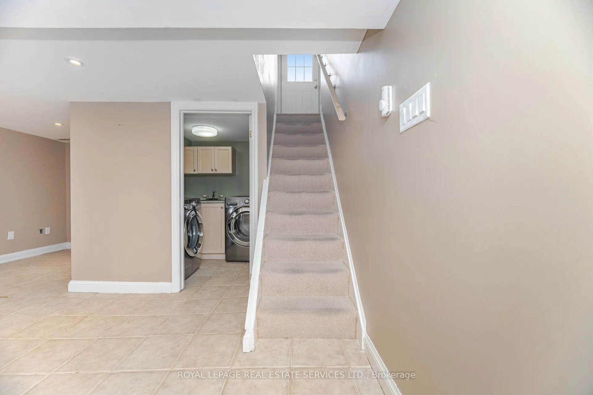 27 Lothian Avenue