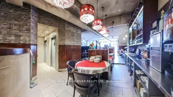 47 Queen Street W, #1