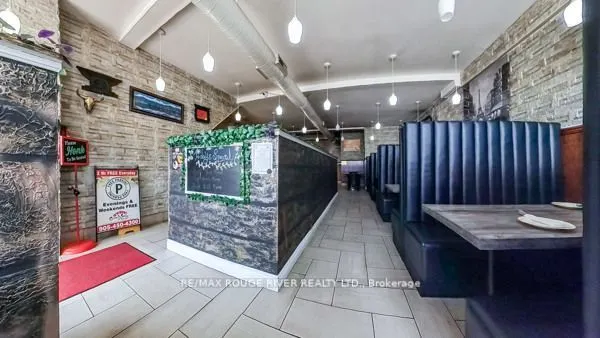 47 Queen Street W, #1