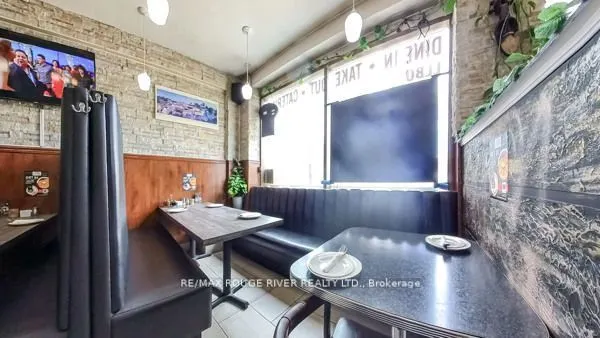 47 Queen Street W, #1