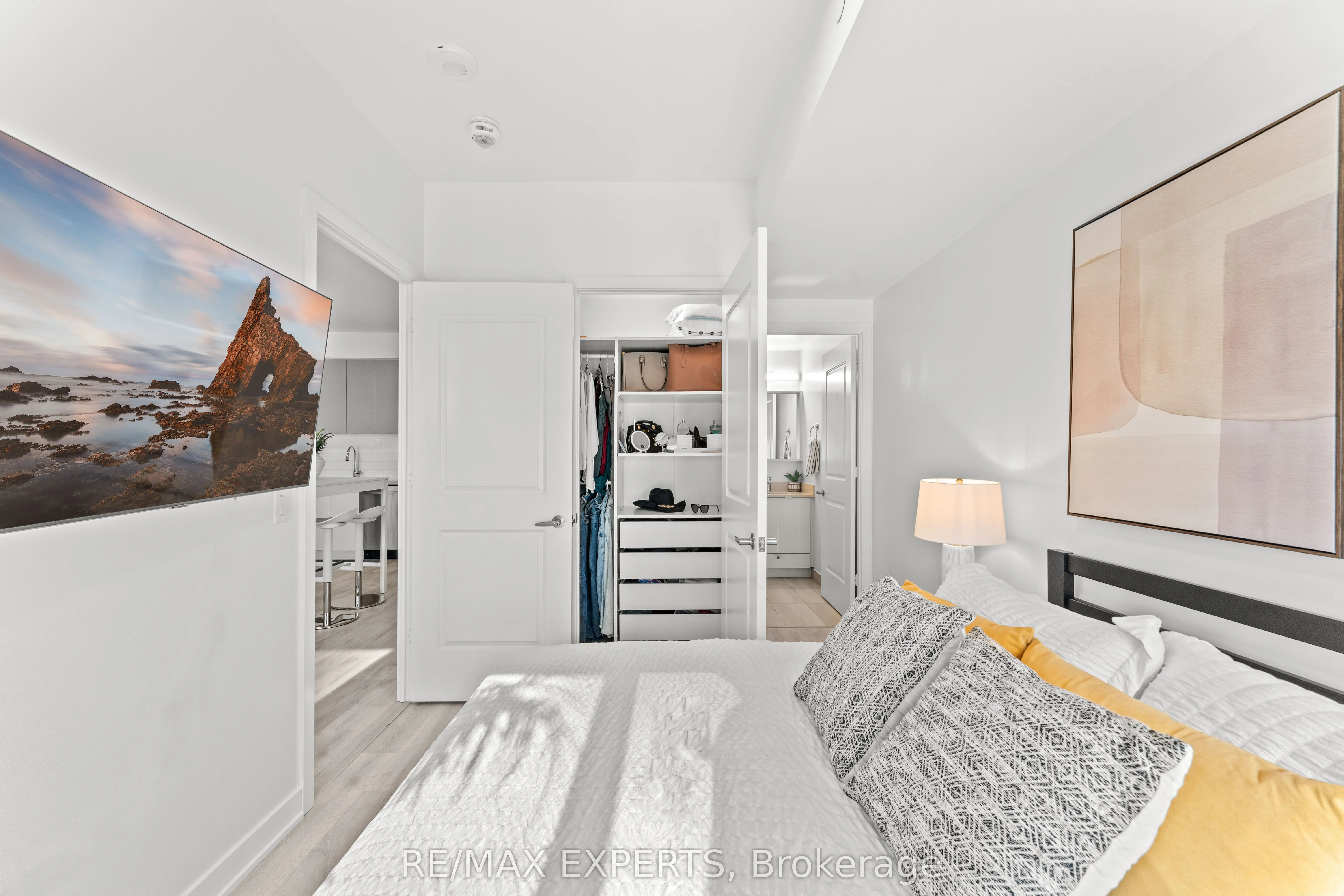 4675 Metcalfe Avenue, #1506