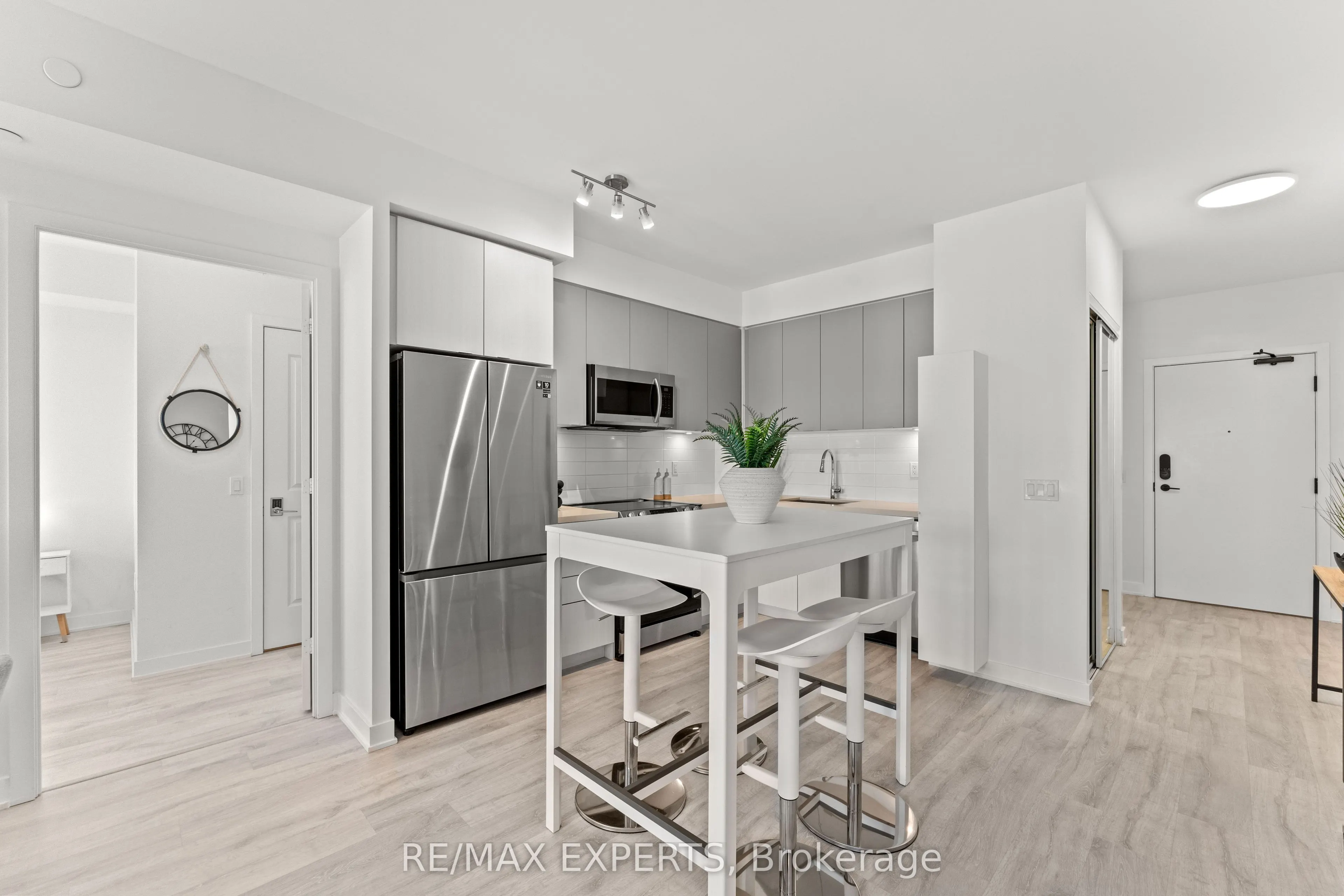 4675 Metcalfe Avenue, #1506