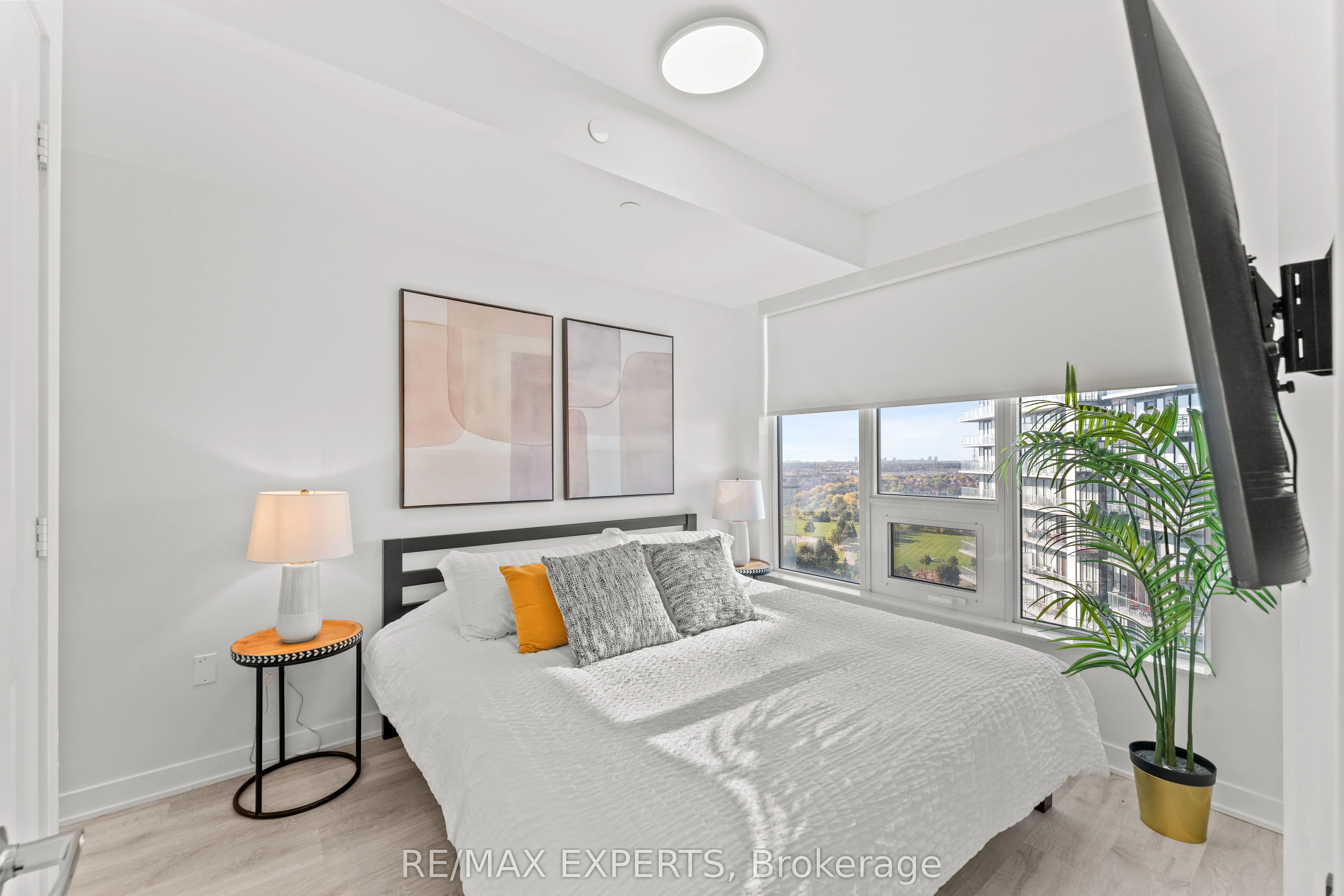 4675 Metcalfe Avenue, #1506