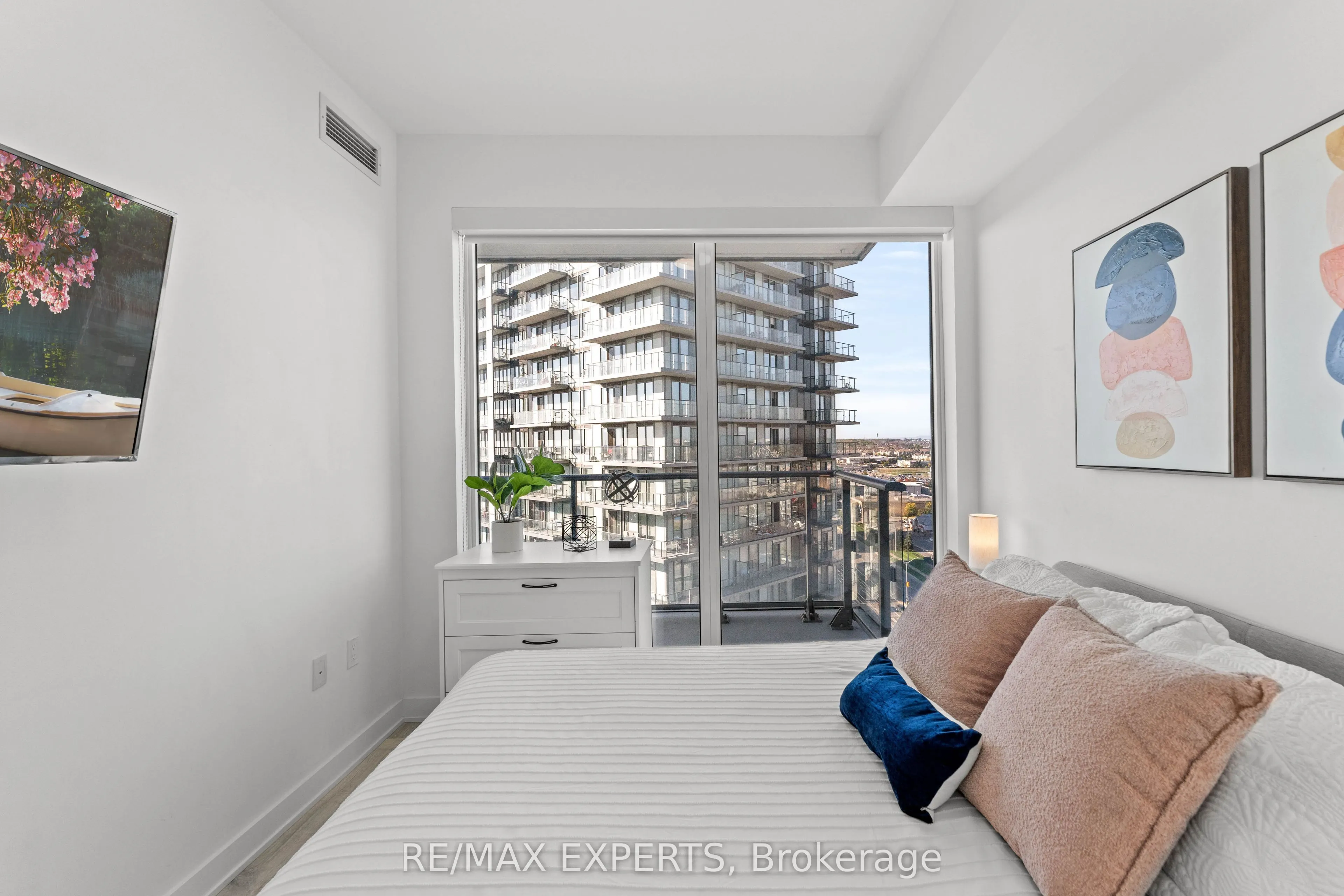 4675 Metcalfe Avenue, #1506