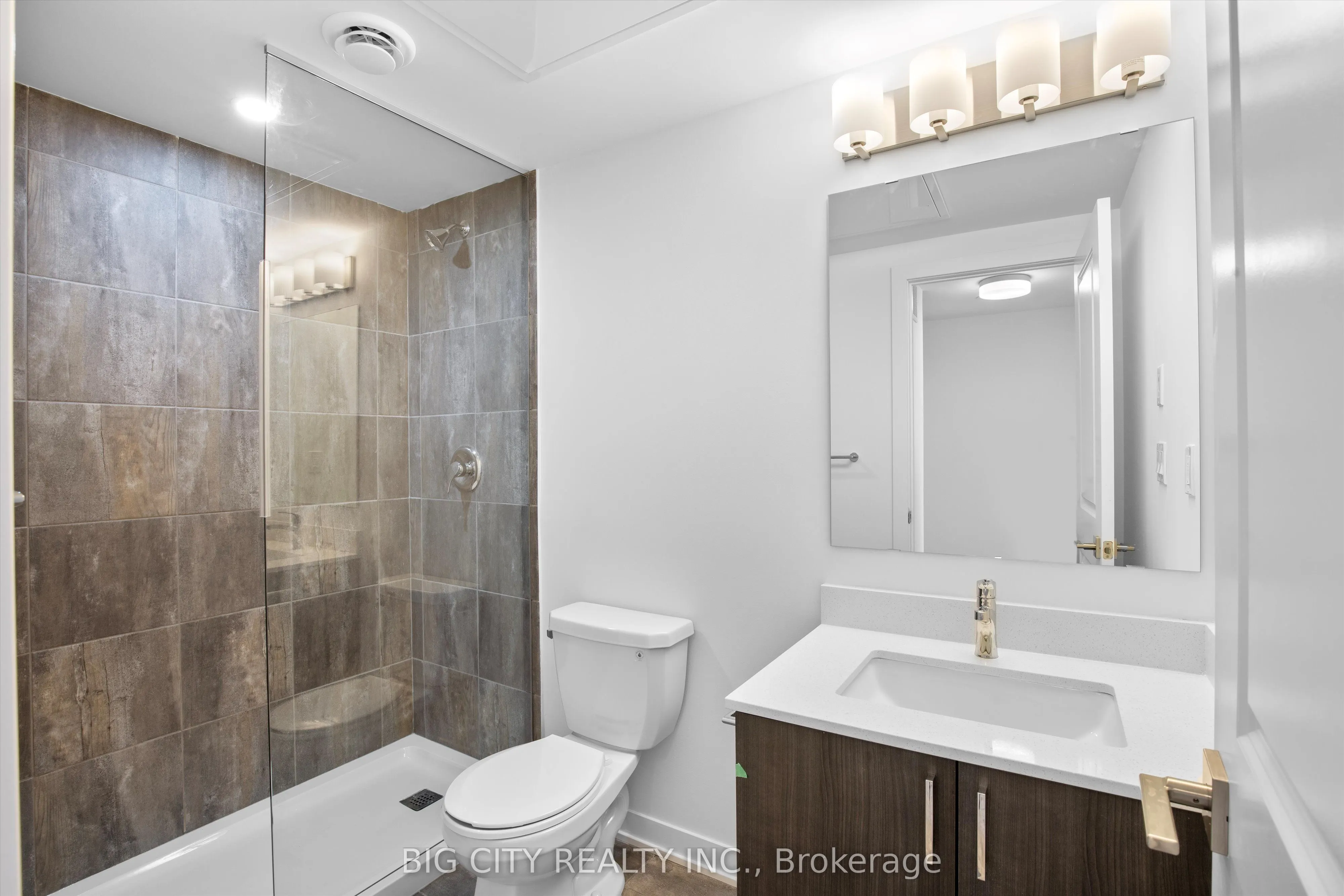 4025 Hickory Drive, #2