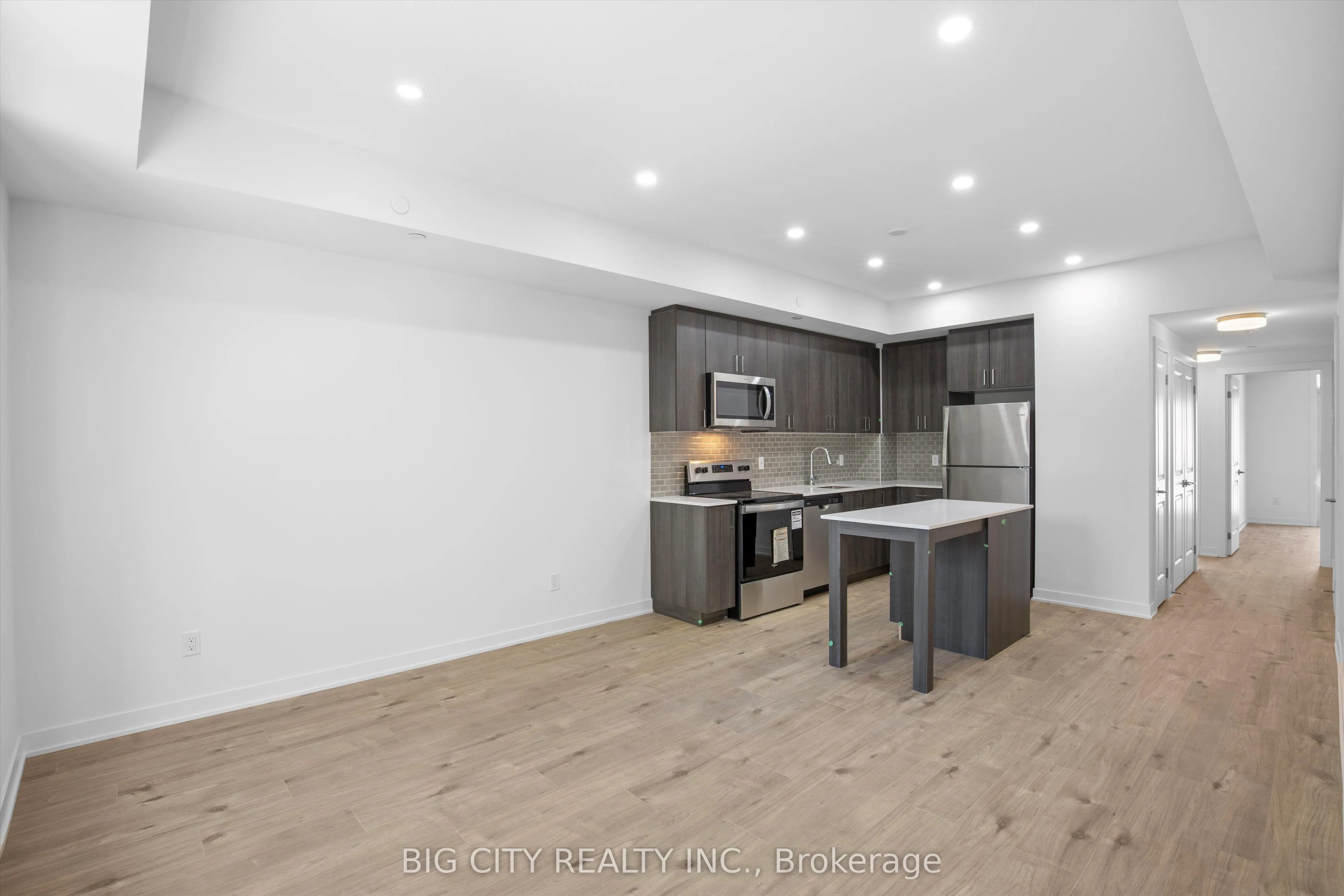 4025 Hickory Drive, #2