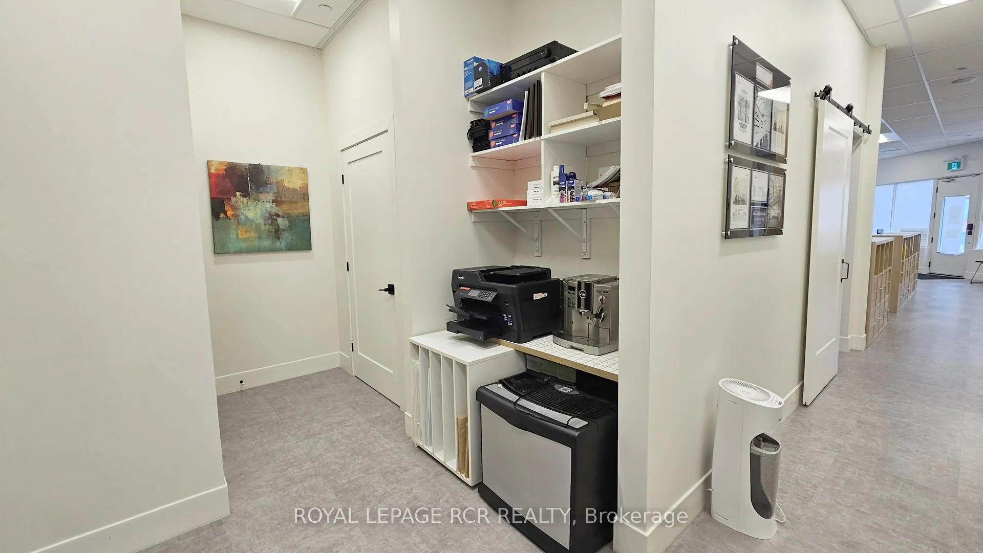 18 King Street E, #E3