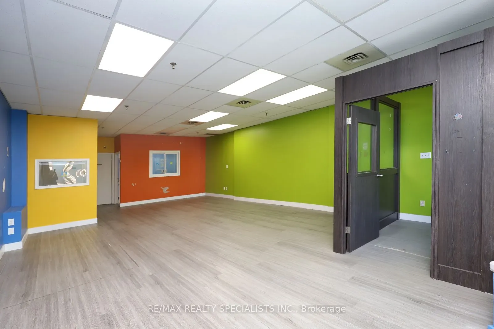154 Queen Street S, #114