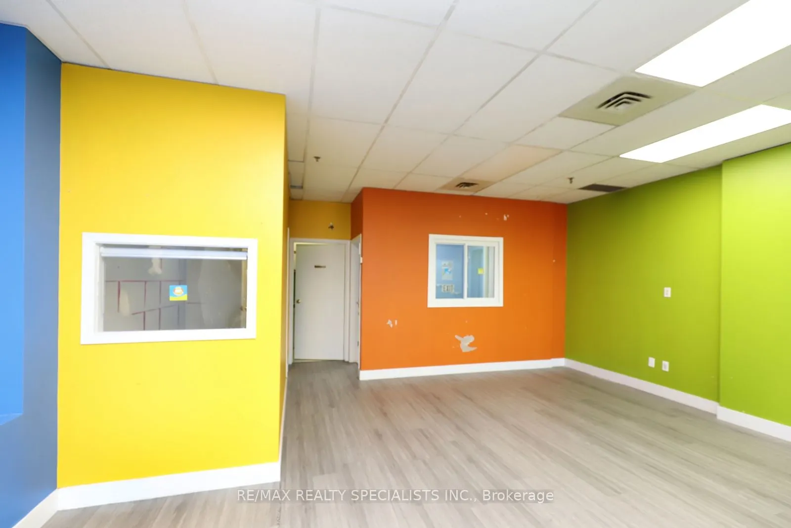 154 Queen Street S, #114