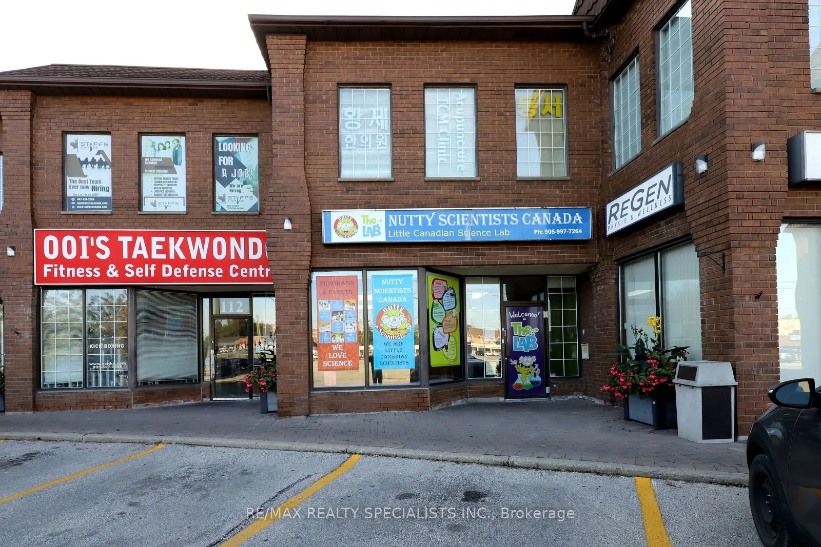 154 Queen Street S, #114