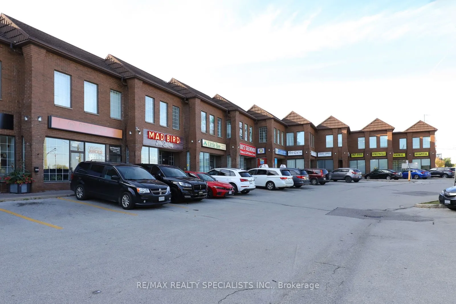 154 Queen Street S, #114