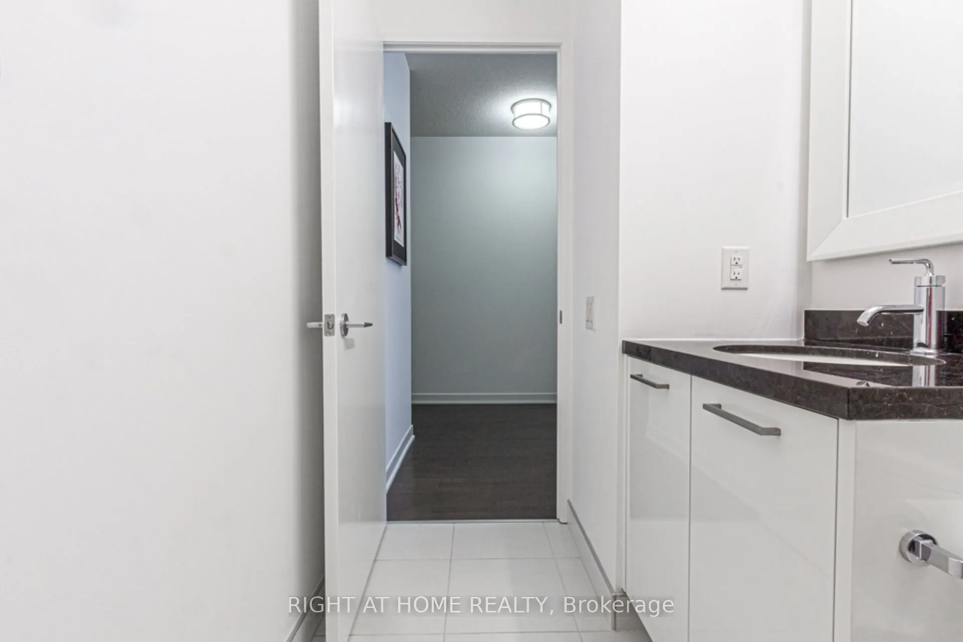 88 Park Lawn Road, #2605
