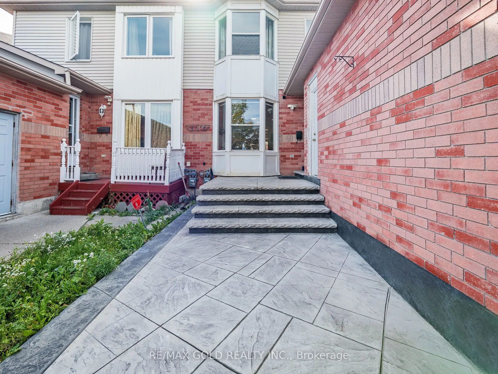 80 Timberlane Drive