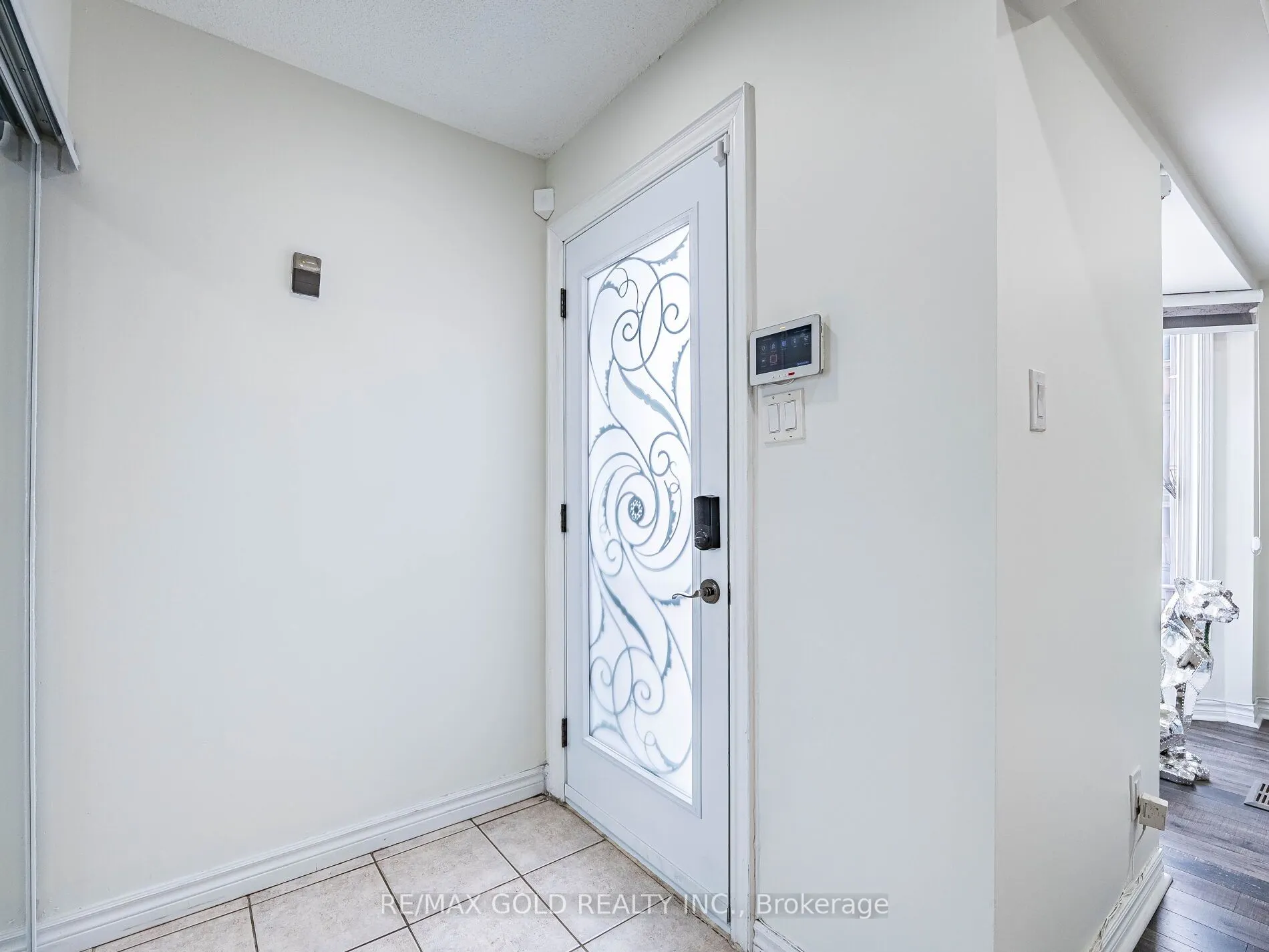 80 Timberlane Drive
