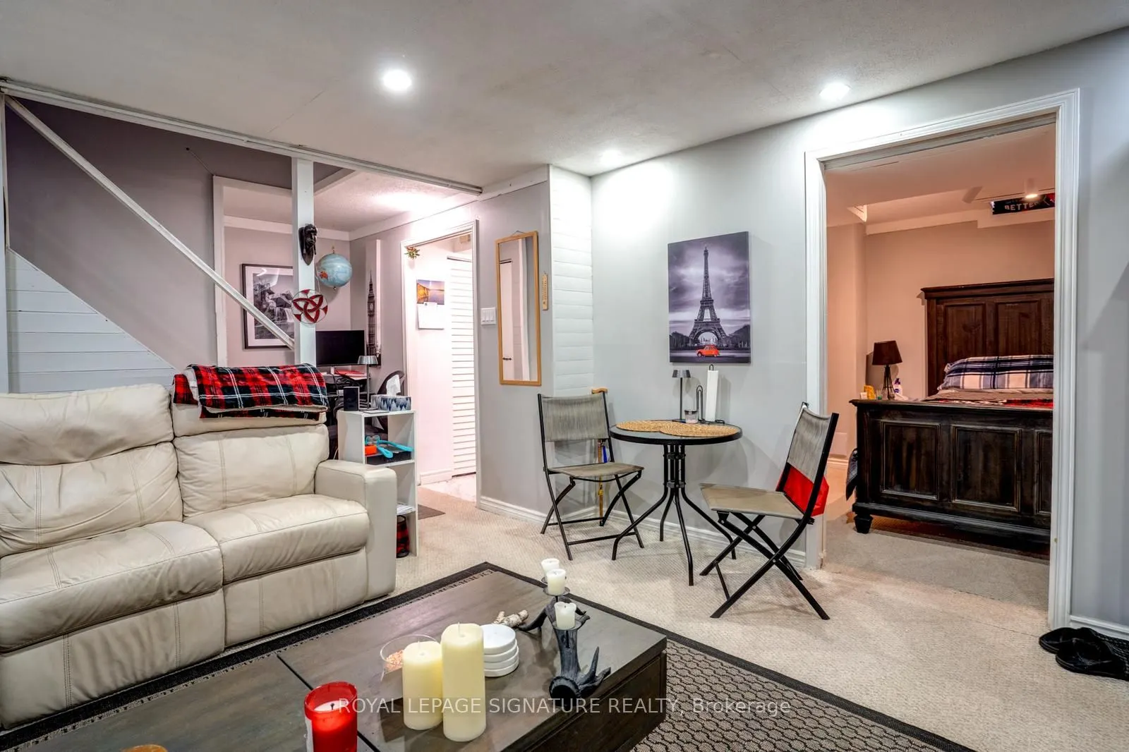 48 Lawndale Crescent, #Lower