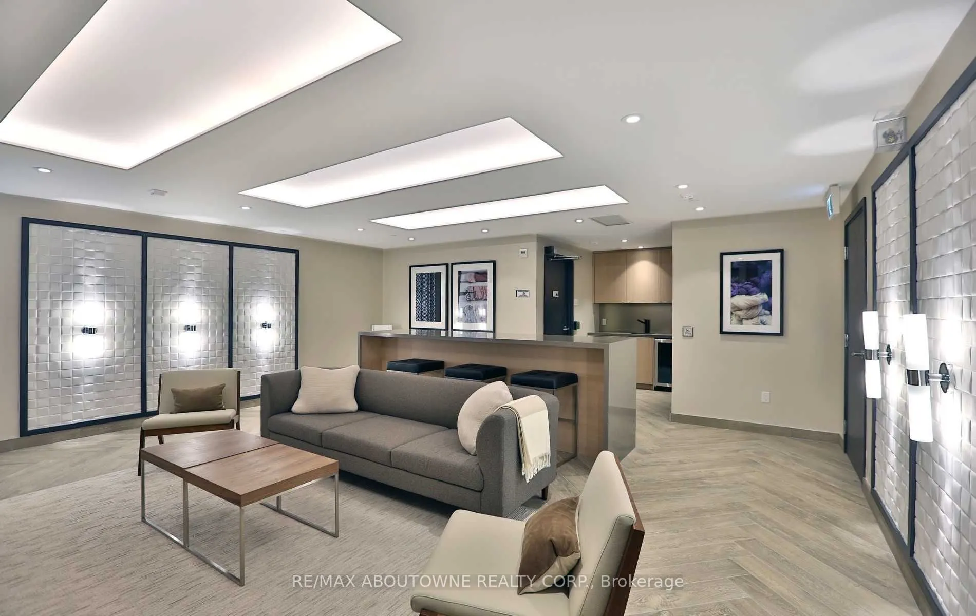 150 Sabina Drive, #302