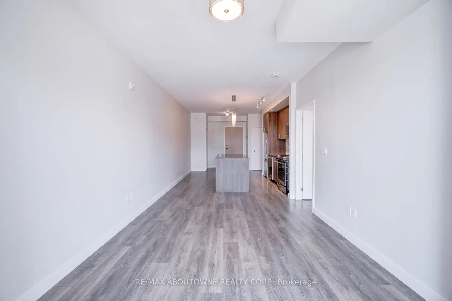 150 Sabina Drive, #302